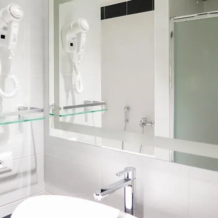 호텔 An Dependance Milano Melegnano 3*