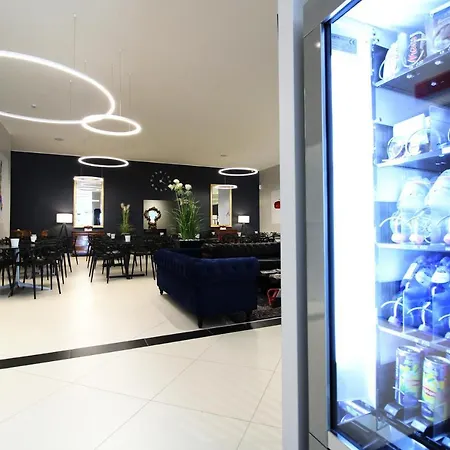 An Dependance Milano Melegnano 호텔 3*